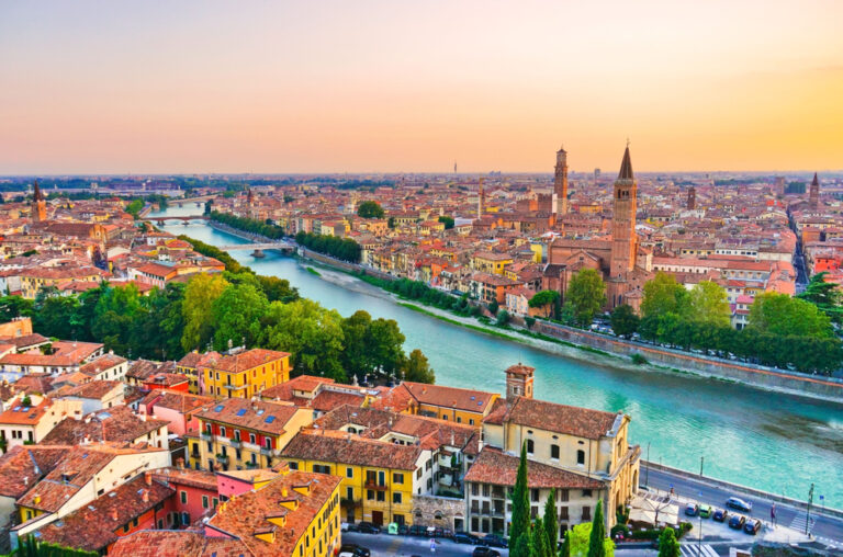 The Ultimate Northern Italy Itinerary: Venice, Dolomites + More ...