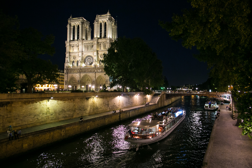 16 Unique Things To Do In Paris At Night Follow Me Away