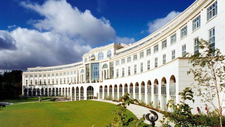 15 Luxurious 5 Star Hotels In Ireland Out Of A Fairytale - Follow Me Away