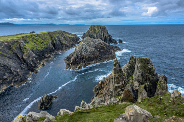 40 Best Things To Do In Ireland: Epic Ireland Bucket List - Follow Me Away