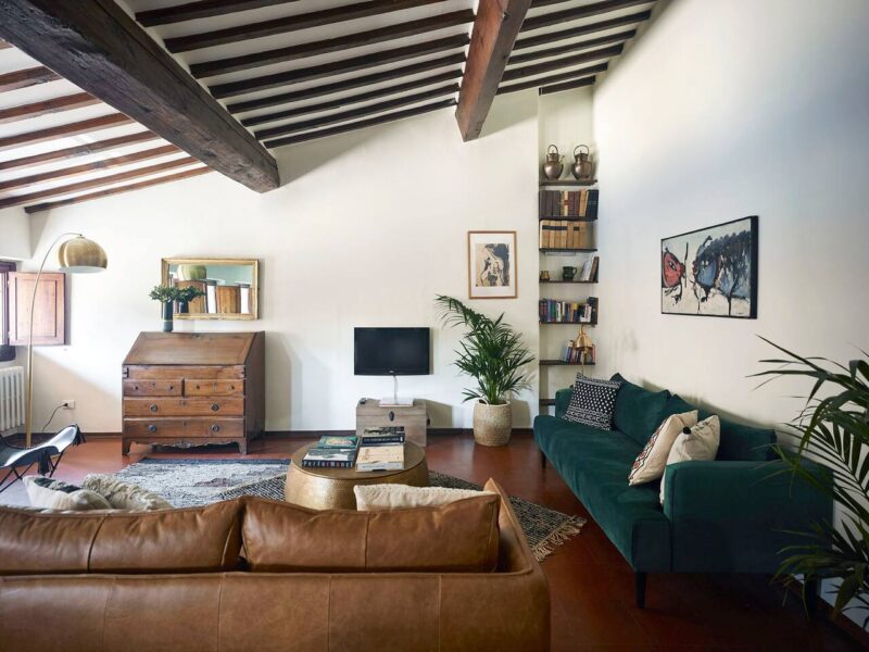 15 Best Airbnbs in Florence (Views, Terraces, & More) - Follow Me Away