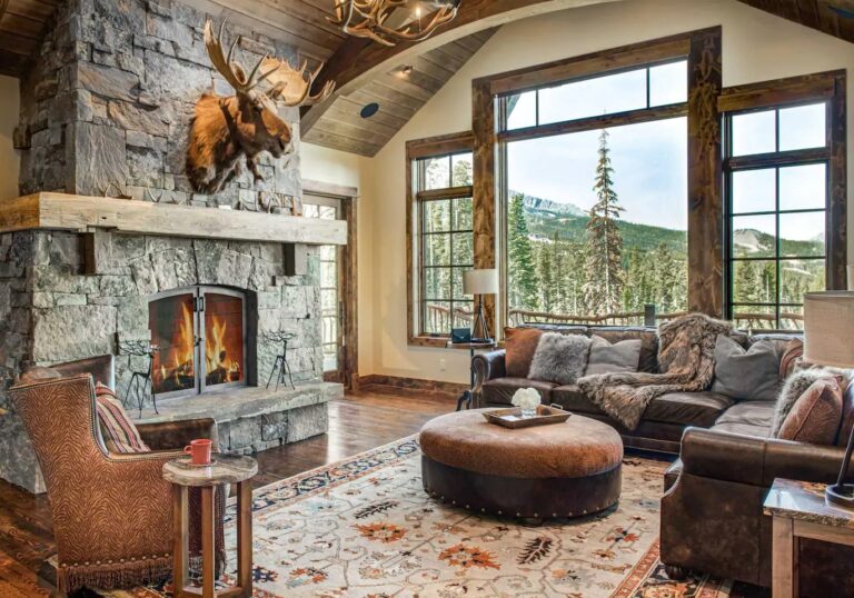 15 Best Airbnbs In Montana [Cabins, VRBOs and more!) - Follow Me Away