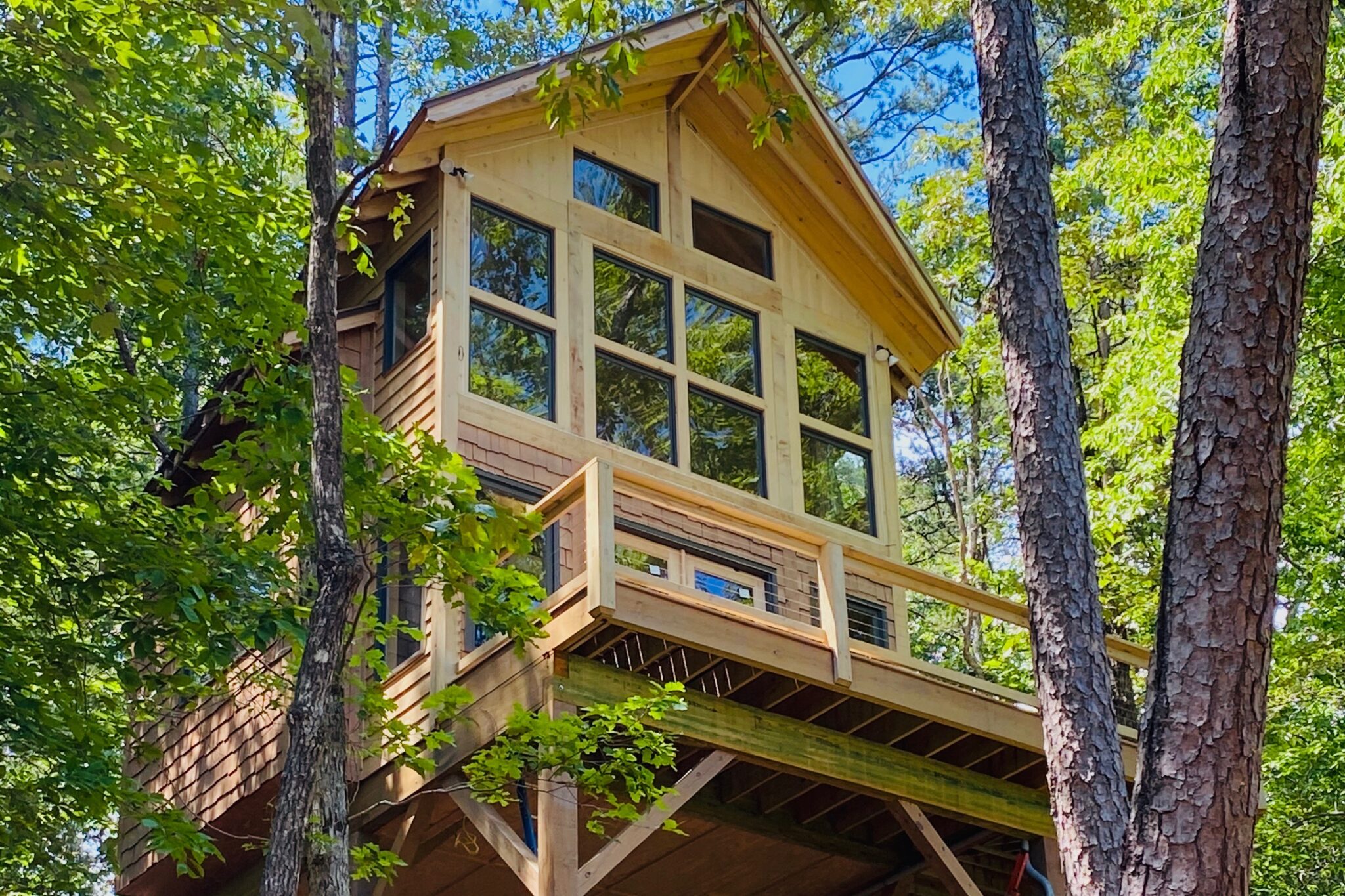 15 Best Airbnbs in Georgia (Cabins, Treehouses, and More) - Follow Me Away