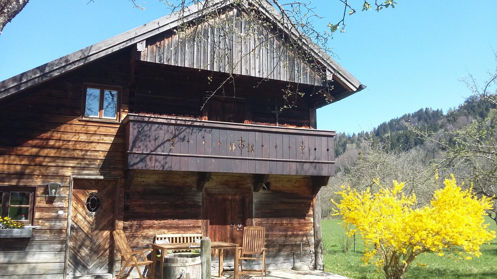 15 Best Airbnbs In Germany (Cottages, Apartments, And More!) - Follow ...