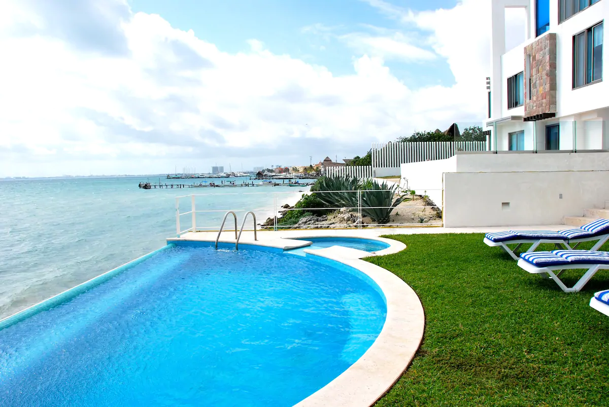 14 Best Airbnbs In Cancun (Apartments, Private Pools, and More!) - Follow  Me Away