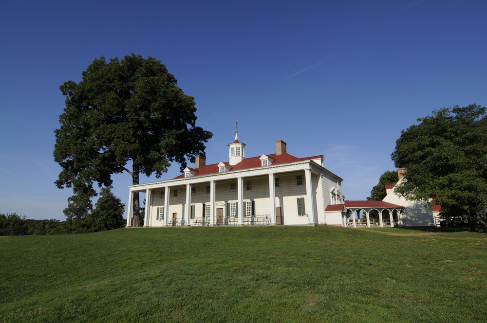 bright green grass, full trees and a lovely image of mount vernon property, the location of a unique experience for Christmas in Washington DC!