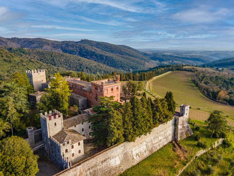 12 Fairytale Castles In Tuscany To Visit Or Stay - Follow Me Away