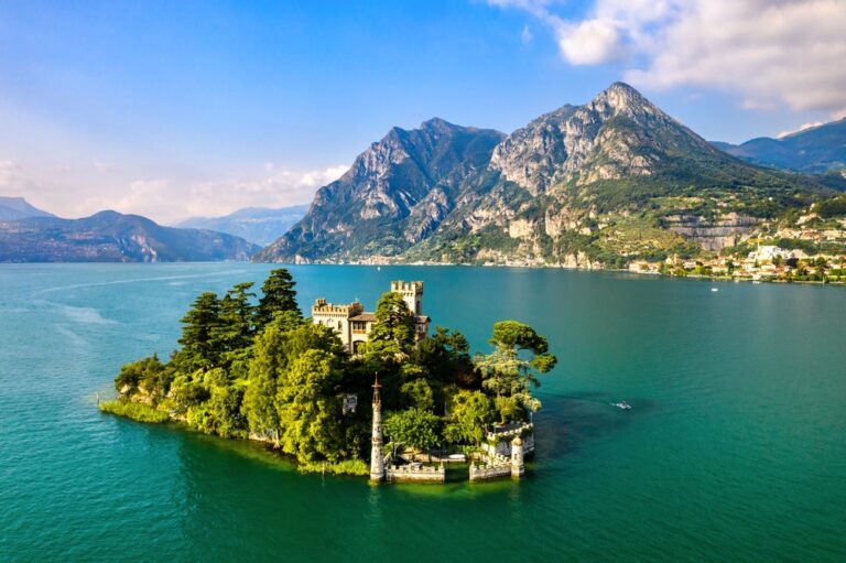 11 Beautiful Lakes In Italy (+ Towns To Visit!) - Follow Me Away